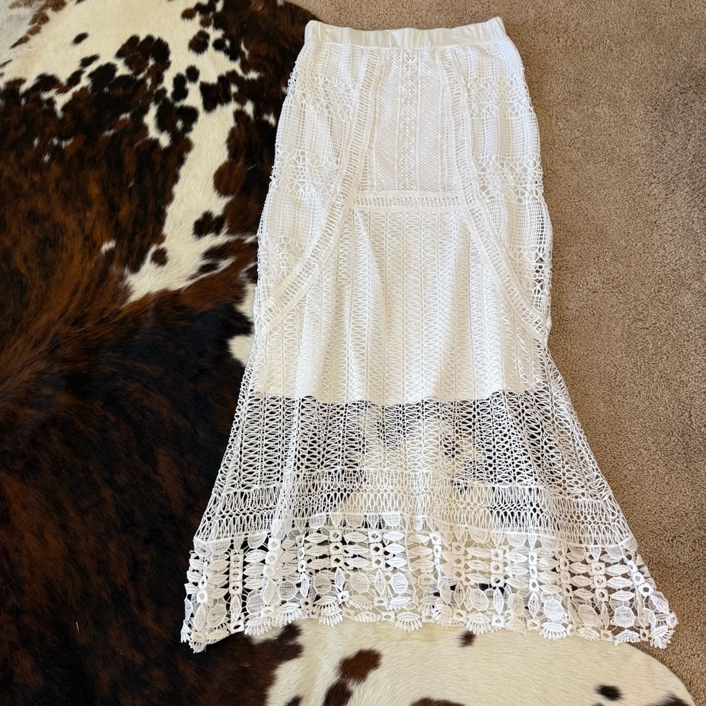 NEW-XCVI Bohemian Semi-Sheer White Open Crochet Maxi Skirt with Partial Liner-M - Picture 4 of 12